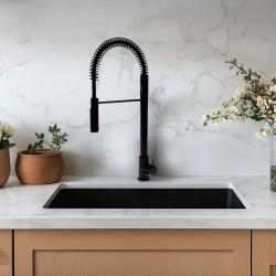 Waterevolution Flow Miscelatore da cucina semiprofessionale nero opaco con colonna e molla T157PR