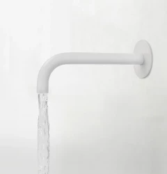 Flusso dell'acqua rivoluzione, presa per vasca da bagno, bianca opaca, T167119BR, lunghezza della presa 19cm.