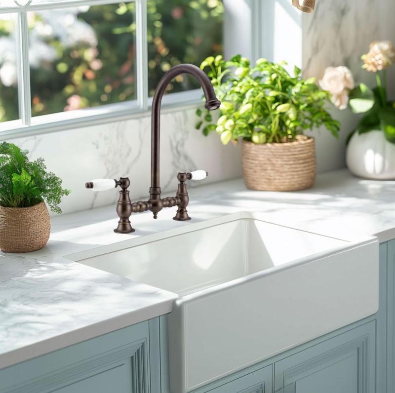 PB Rubinetto da cucina a ponte nostalgico Bronzo scuro con beccuccio rotondo e manopole bianche 1208954665