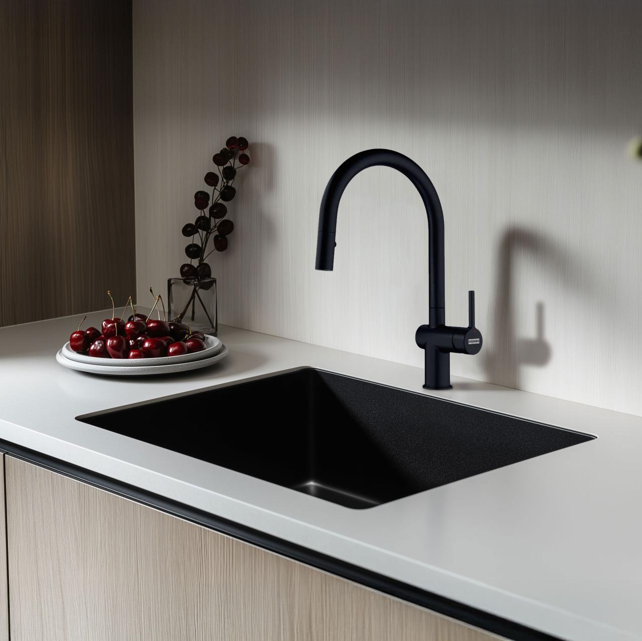 Franke Active J rubinetto cucina nero opaco con doccetta estraibile 115.0653.404 - Productafbeelding 2