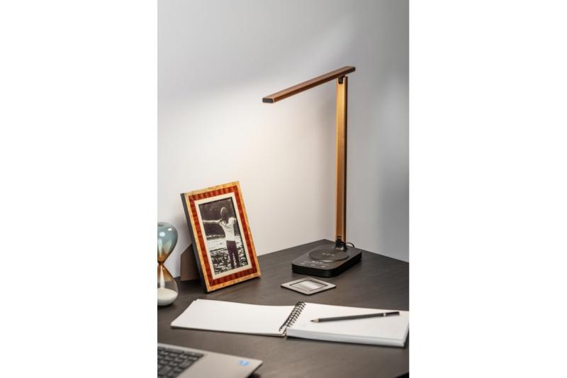 Decor Lampada da scrivania Bressi 8W 450lm AC220-240V 3-CCT Ricarica wireless USB PF>0 5 RA>80 Nero / Oro 1208962479