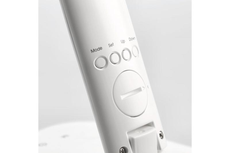 Decor Lampada da tavolo LINEAR 7W 420lm AC220-240V 3-CCT 5 Step Dimming PF>0 5 RA>80 bianca 1208962500