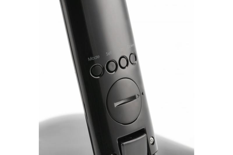 Decor Lampada da tavolo LINEAR 7W 420lm AC220-240V 3-CCT 5 Step Dimming PF>0 5 RA>80 nera 1208962501