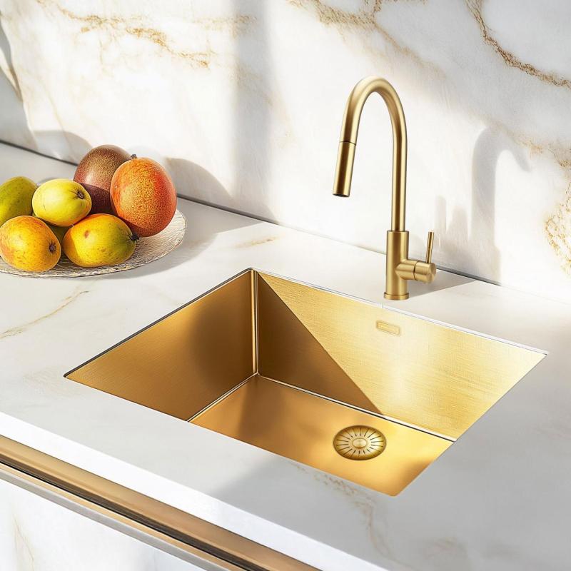 Pure.Sink Elite Steel Stream-S rubinetto da cucina PVD Oro Spazzolato con bocca estraibile PS8045-60