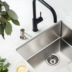 Pure.Sink Elite Steel Shine incasso dispenser per sapone in acciaio inossidabile, ricaricabile dall'alto PS9010-02.