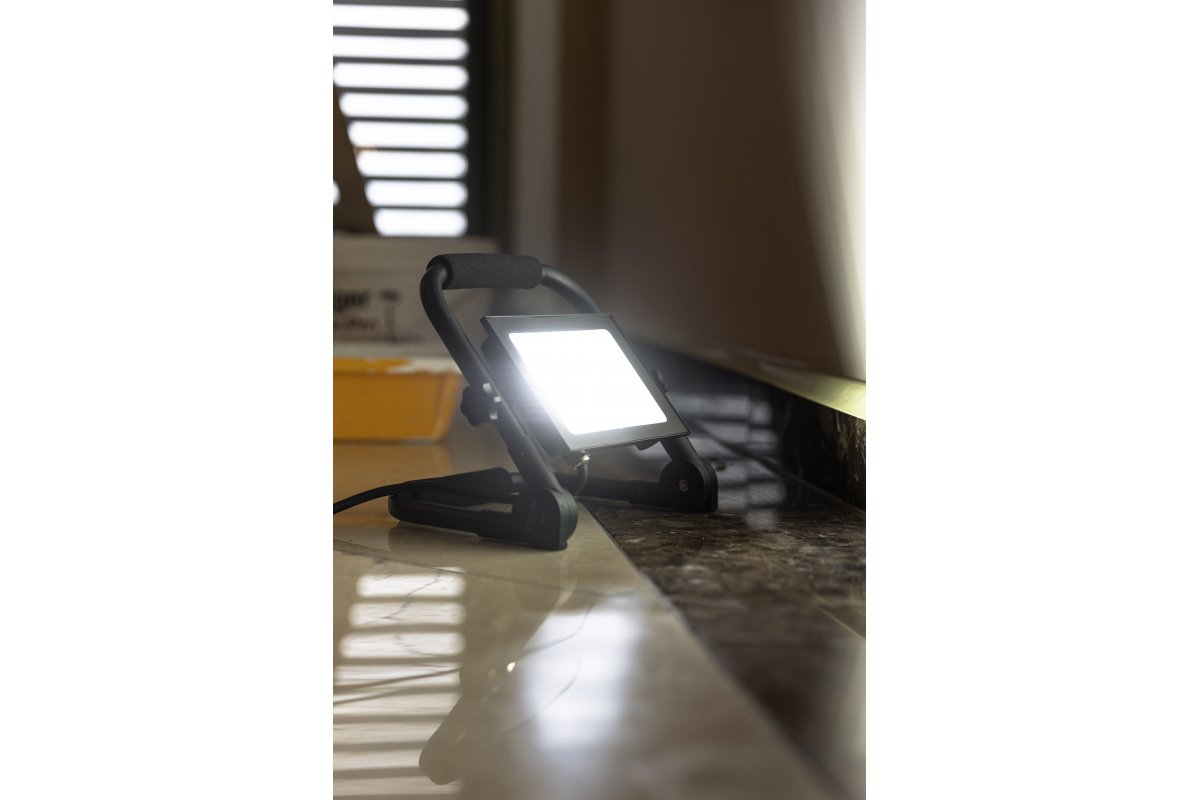 NELI Proiettore Portatile, LED, 30W, 2700lm, 6400K, AC220-240V, IP65, cavo 1.5m - Productafbeelding 11