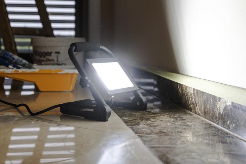 NELI Faretto Portatile, LED, 50W, 4500lm, 6400K, AC220-240V, IP65, cavo 1,5m