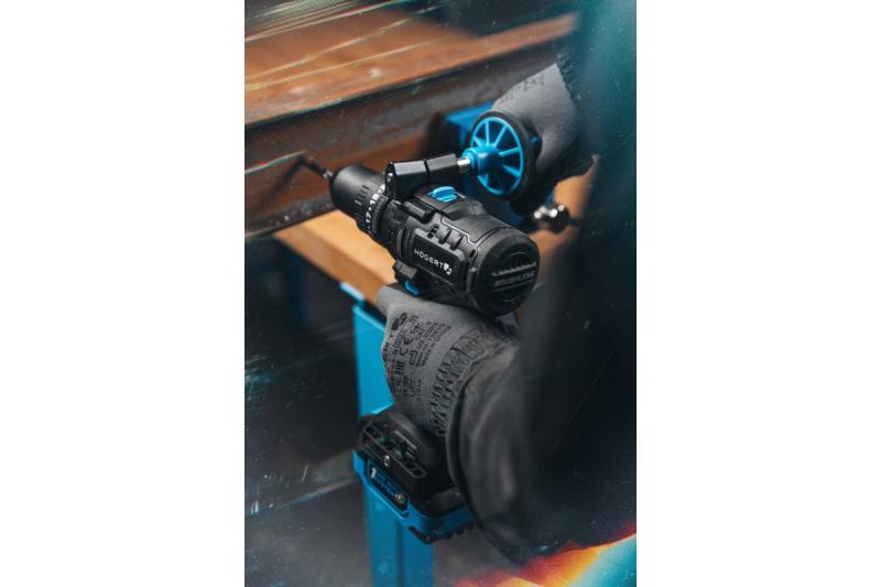 Set avvitatori ad impulsi HÖGERT 200 Nm 18V con motore brushless