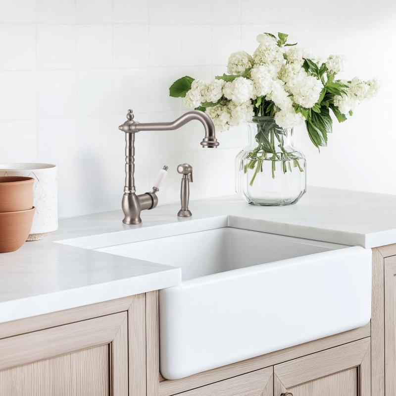 Ausmann Ceramic Mira Lavello in Ceramica Bianco - Montaggio Sottotop e Semifilo 590 x 458 mm con Piletta in Acciaio Inox 1208970733