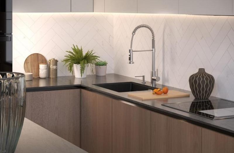 Rubinetto da cucina Quadri Redwick in acciaio inossidabile con beccuccio semi-flessibile e doccia con 2 tipi di getto più funzione di arresto dell'acqua 1208971411