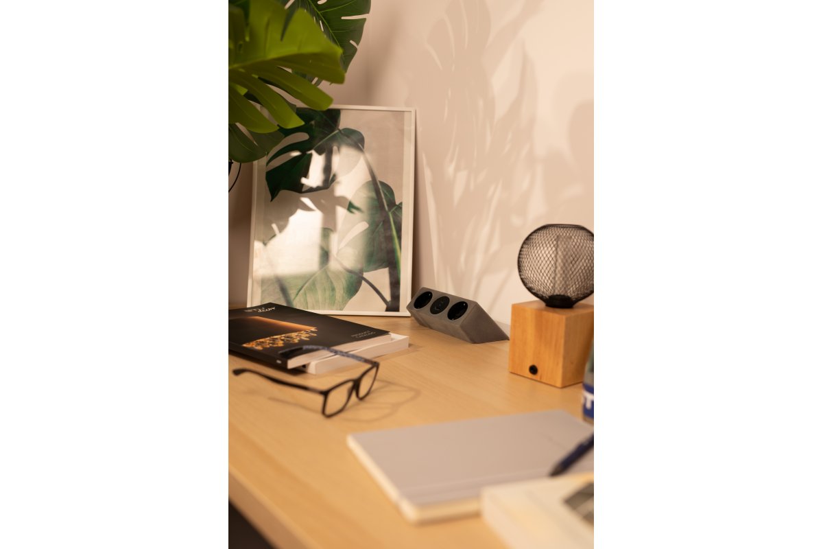 Presa per mobili SOFITO, 2xSCHUKO, USB A+C, cavo 1,5 m, grigio flock - Productafbeelding 2