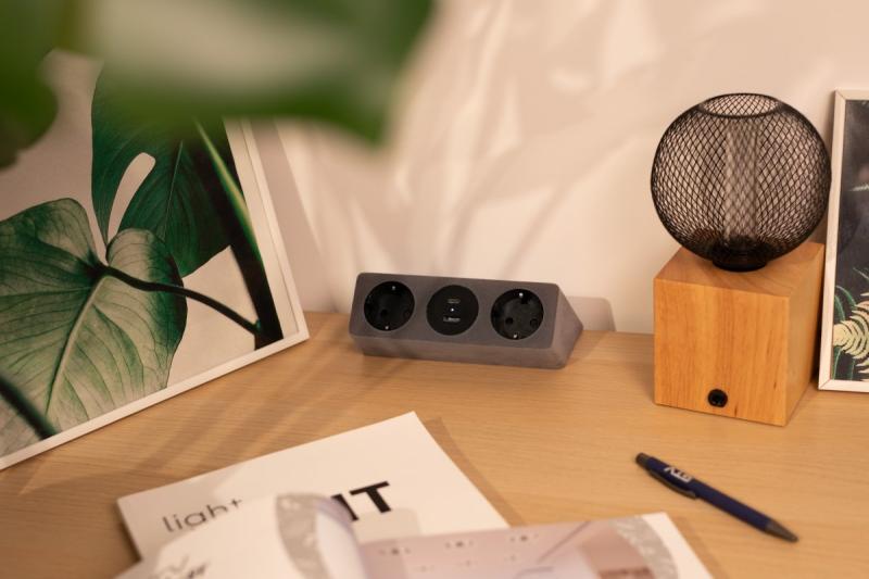 Presa per mobili SOFITO, 2xSCHUKO, USB A+C, cavo 1,5 m, grigio flock